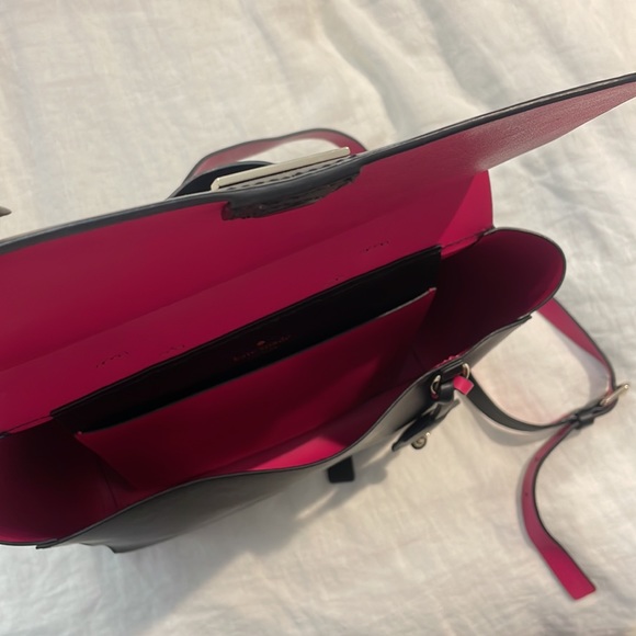 PERFECT CONDITION KATE SPADE BACKPACK - Picture 4 of 6